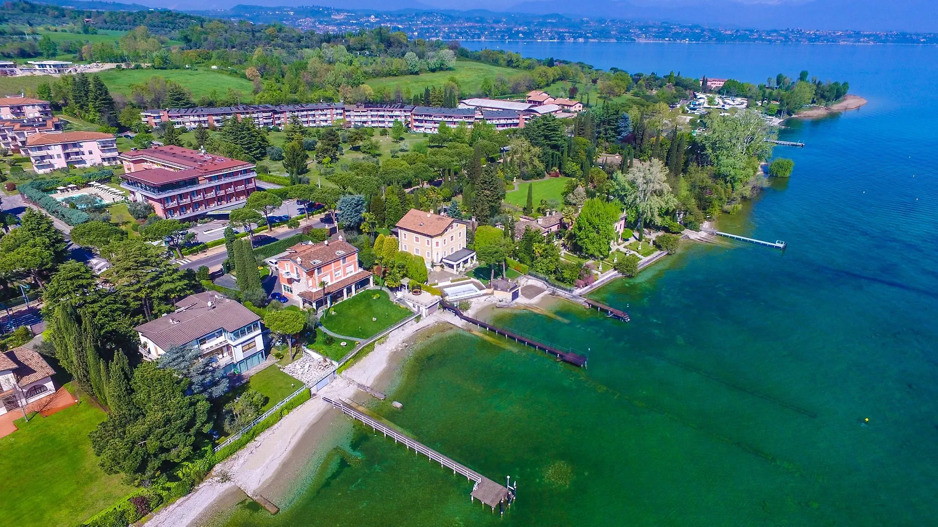 Hotel Oliveto Desenzano del Garda 4*,  Italy