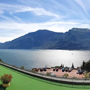Village Bazzanega - Montagnoli Group فندق