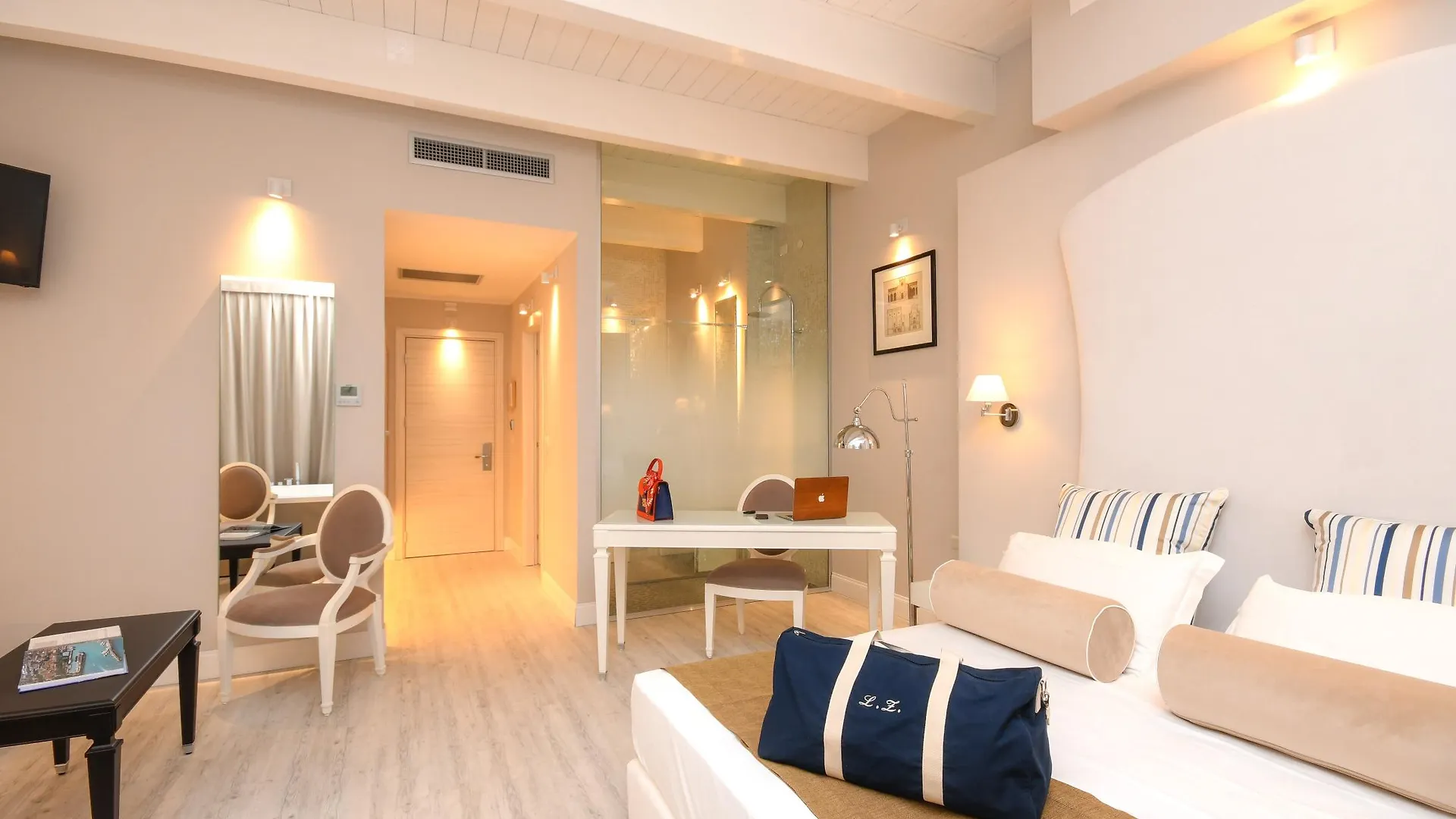 Hotel Oliveto Desenzano del Garda 4*,