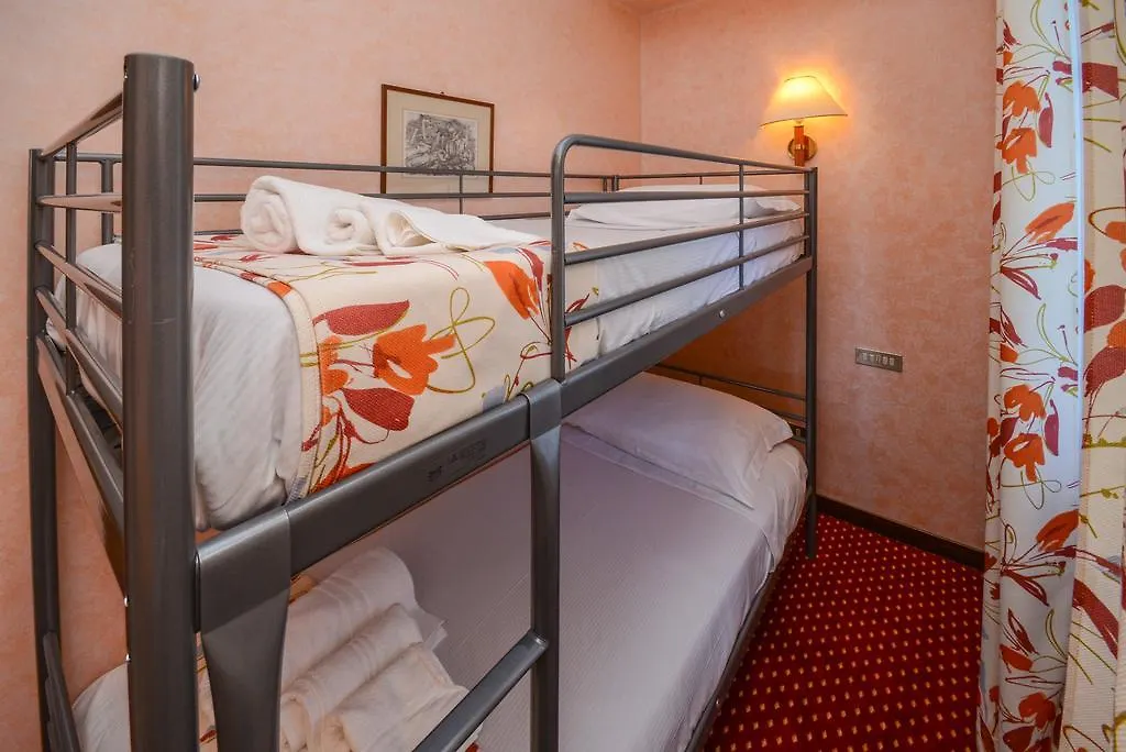 Hotel Oliveto Desenzano del Garda
